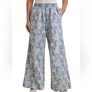 Floral Lace Print Stretch Denim Wide Leg Pants – Light Wash Boho Chic